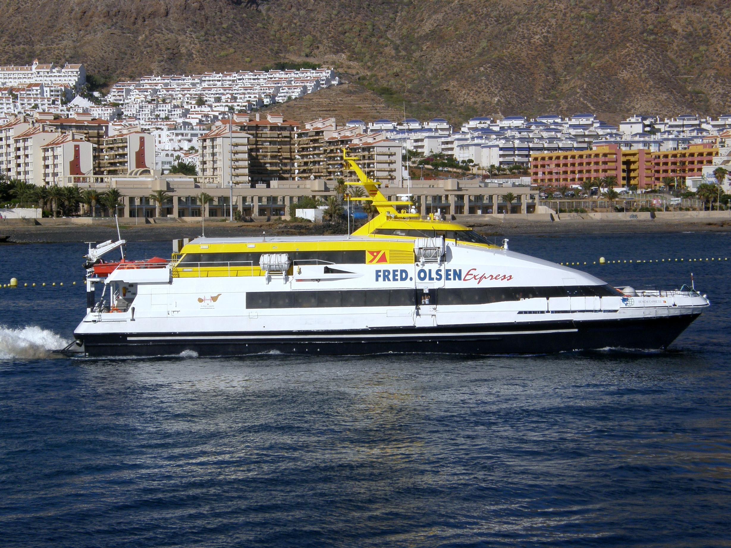 Island hopping from Los Gigantes: La Gomera, La Palma and beyond