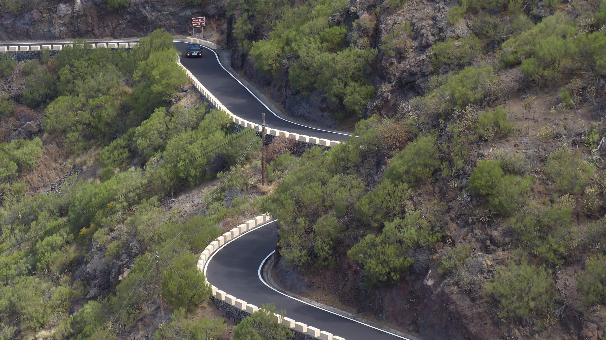 Driving in Tenerife: what visitors get wrong, and how to get it right
