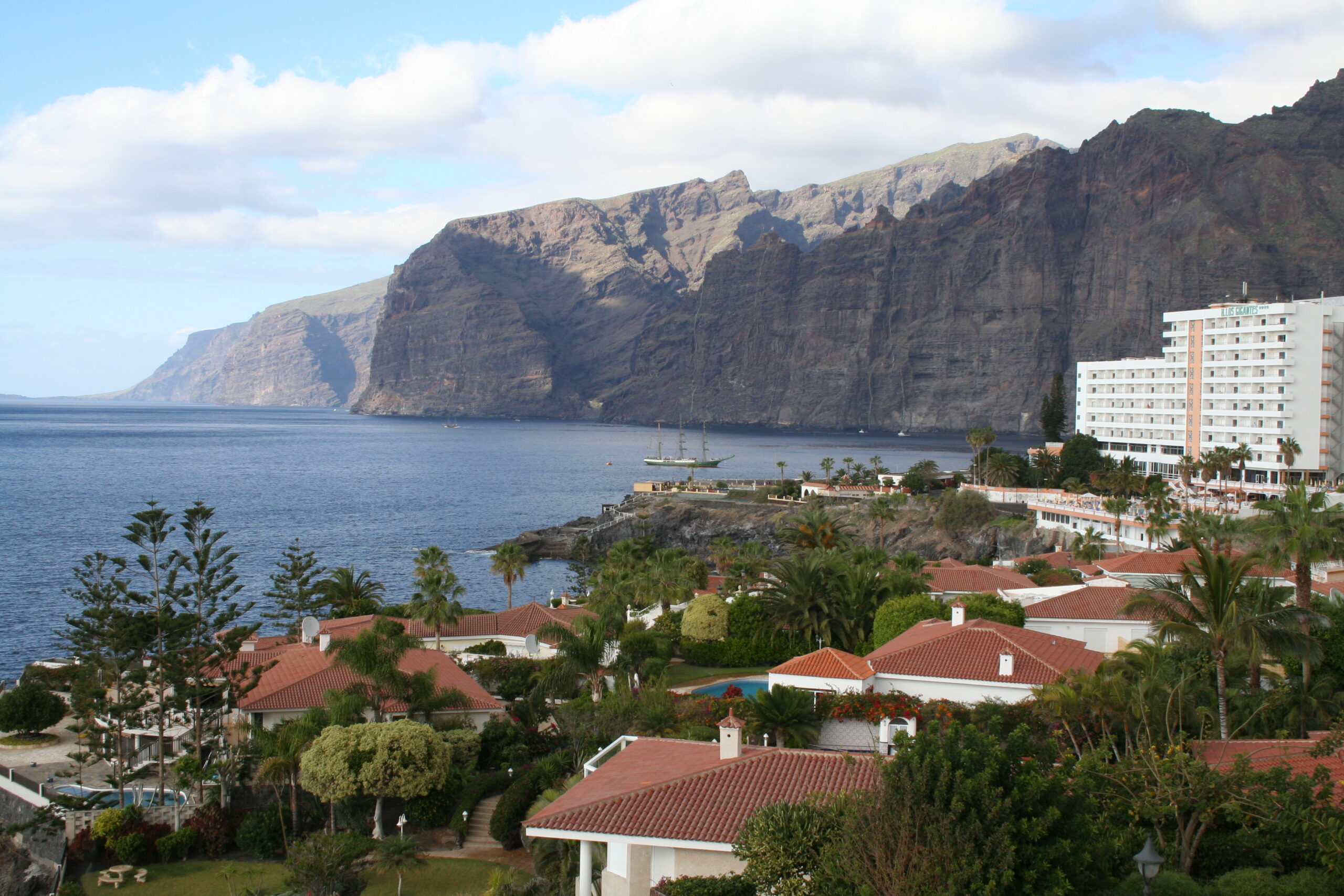 Buying property in Los Gigantes: a practical primer